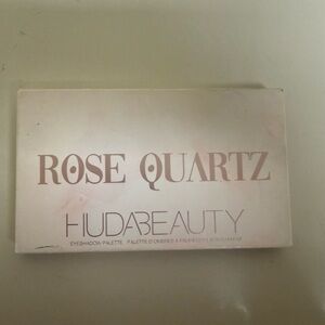 HUDA BEAUTY Rose Quartz Eyeshadow Palette
